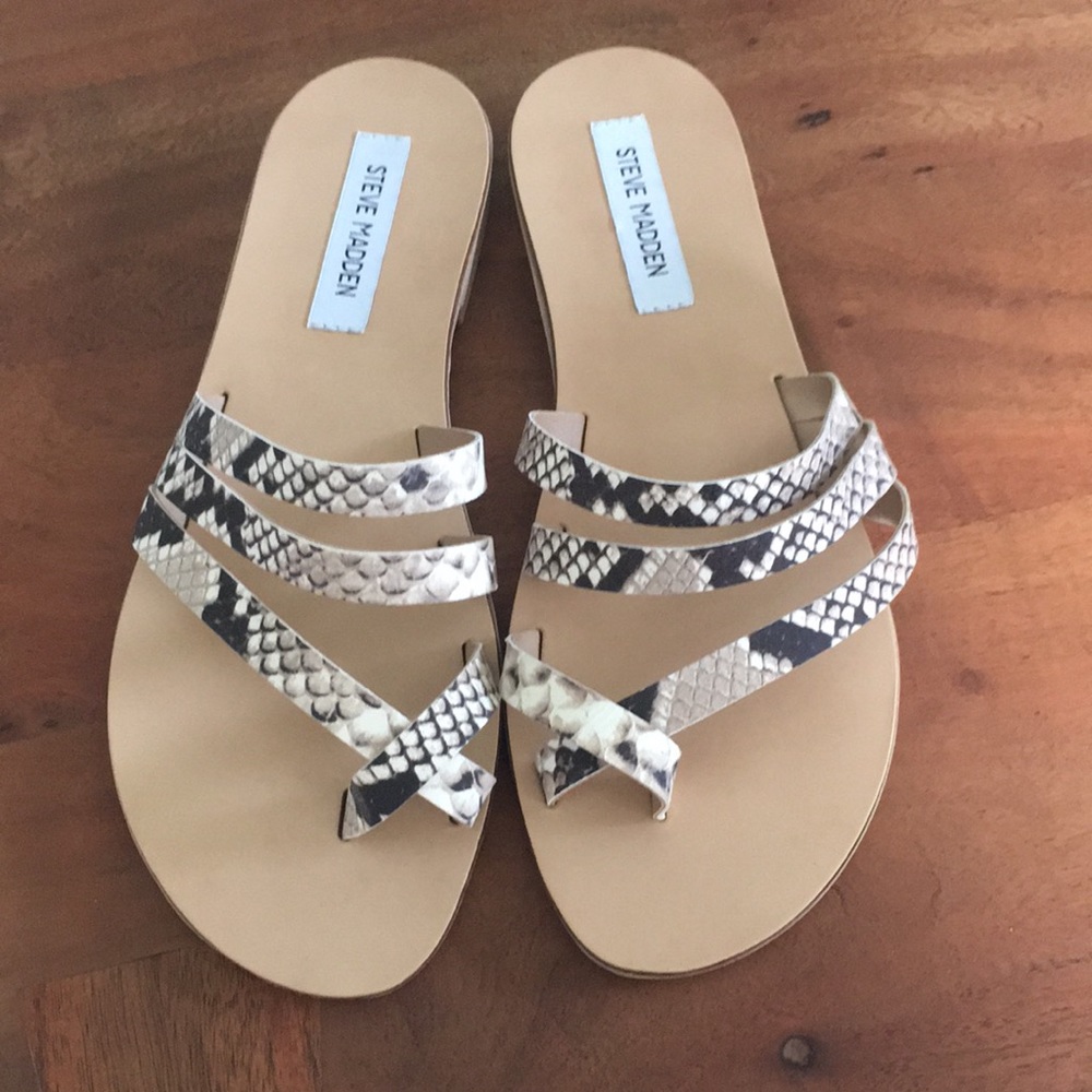 Steve Madden Ringtone Sandals